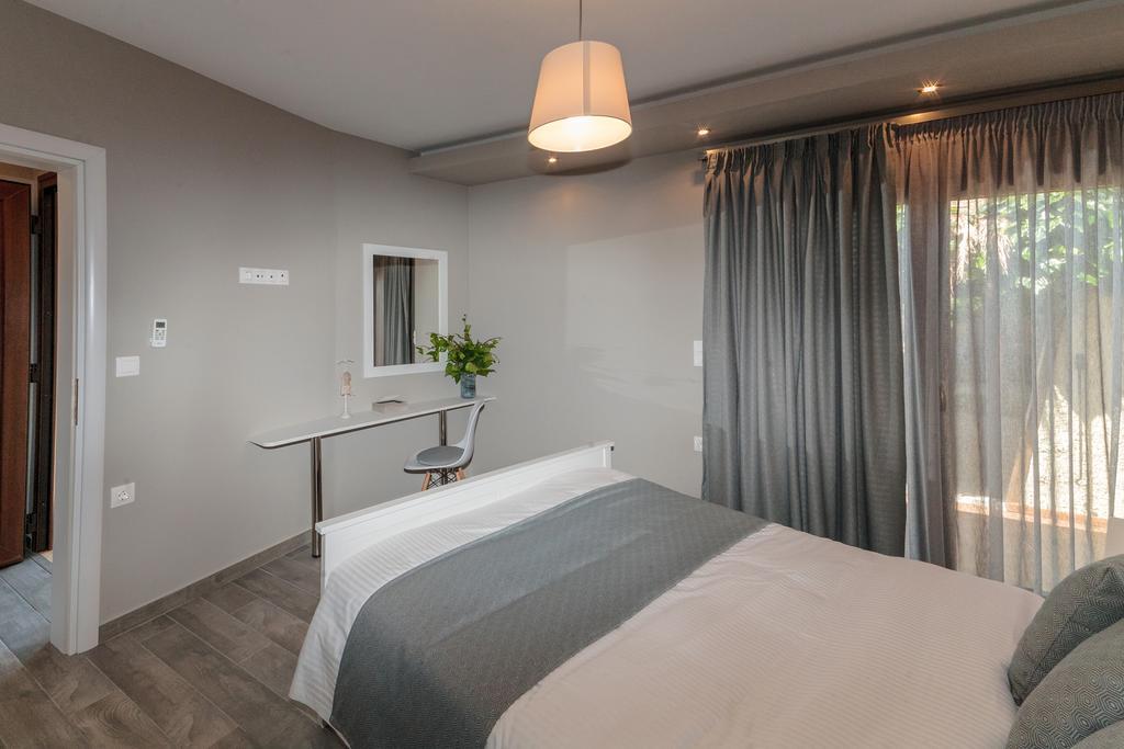 Kissos Apartments Vourvourou Eksteriør bilde